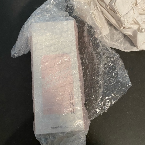 Saturday Skin - Picture 2 of 2